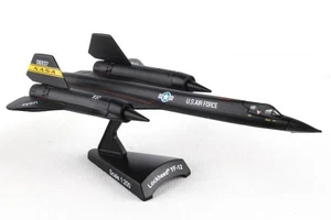 Daron Worldwide Trading 5389-1 1:200 YF-12 Nasa Blackbird - Picture 1 of 1