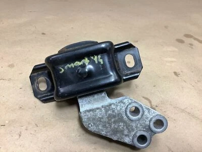 SMART FORTWO W451 2014 CUPÉ LADO DERECHO PASAJERO MOTOR SOPORTE DE MONTAJE FÁBRICA Foto 1 de 4