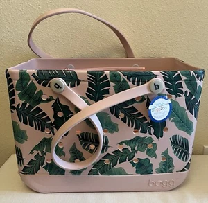 Bogg Bag LARGE Limited Edition Palm Print Beach Tote 19x15x9.5 New - Picture 1 of 12