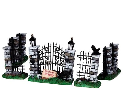 Lemax Spooky Town - Iron Gate and Fence - NEW - Image 1 of 3