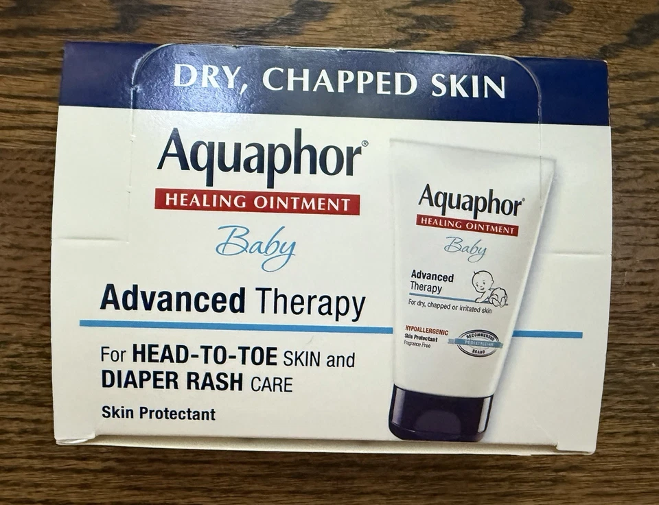 Pomada curativa para bebé Aquaphor para dermatitis del pañal - 16 muestras ideal para viajar Foto 1 de 1