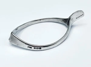NOVELTY SILVER WISHBONE NAPKIN RING BIRMINGHAM 1923 G & C HODGETTS - Picture 1 of 5