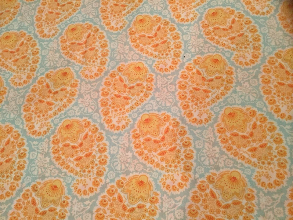 Reliquia ~ Joel Dewberry ~ For Free Spirit #VJD04 Paisley Voile por comprar Foto 1 de 4