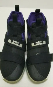 NIKE LeBRON SOLDIER 845121-008 SIZE 3.5Y - Picture 1 of 8