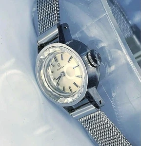 Reloj Pulsera Manual Omega Cristal Corte Funcionando Nuevo Cinturón Exterior Color Plata Mujer - Imagen 1 de 7