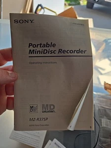 VTG Sony Portable MiniDisc Recorder Operating Instructions Manual Mz-r37sp - Picture 1 of 2