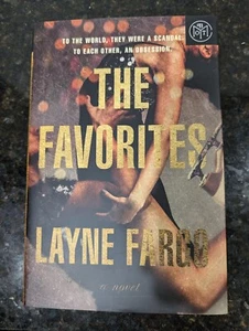 The Favorites: A Novel - Hardcover, by Fargo Layne - Bild 1 von 3
