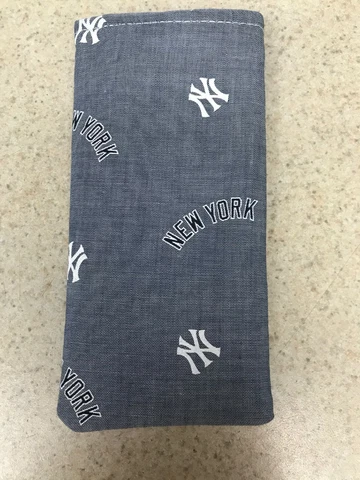 Sunglass / Eyeglass Soft Fabric Case - New York Yankees - Small Logo - Classic Cover