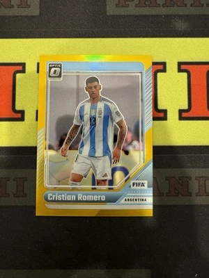 2024-25 Panini Donruss Argentina Cristian Romero Gold /10 - Image 1 of 2