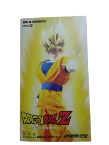 Real Action Heroes RAH Dragon Ball Z Super Saiyan Son Goku 1/6 Scale Figur - Bild 1 von 8