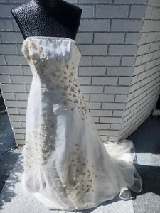 Beautiful Mori Lee Wedding dress. Size 8 - Picture 1 of 1