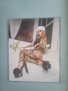 Bombshell Shelly Benson Hand Signed 8x10 Photo Autographed Portrait Signature - Picture 1 of 2