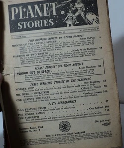 Planet Stories - Summer 1944 - pulp - Leigh Brackett - Ray Bradbury - Picture 1 of 1