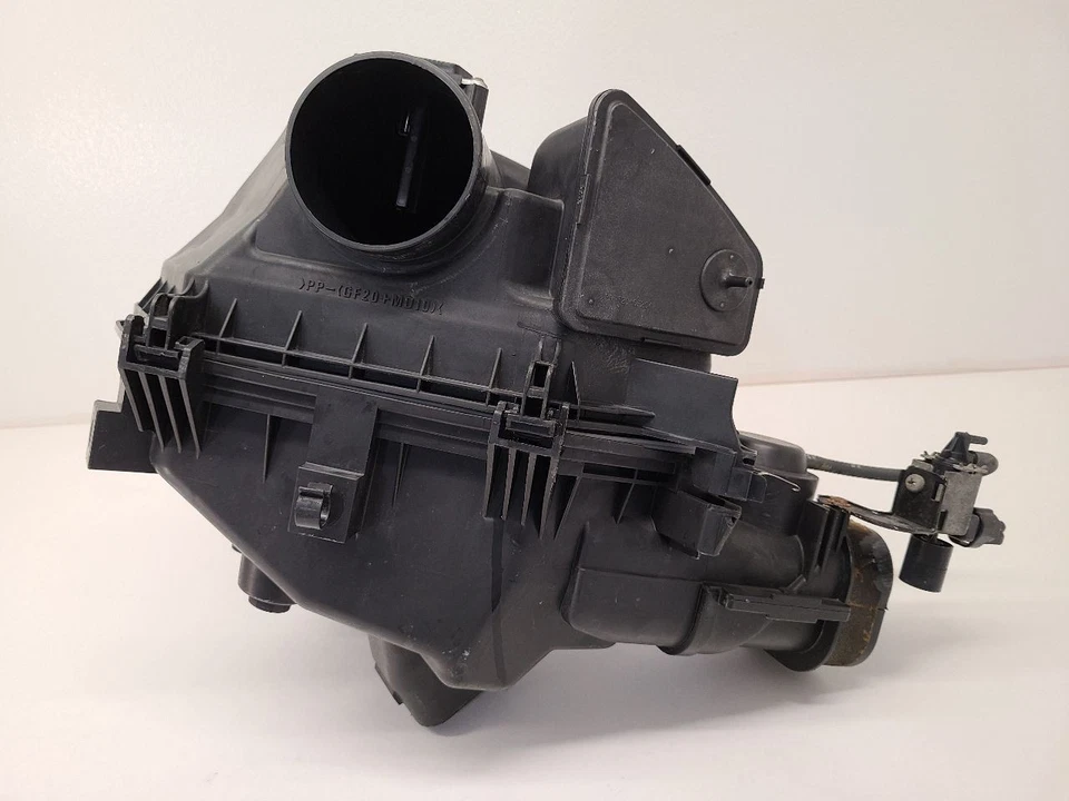 2009 - 2016 TOYOTA VENZA Air Cleaner 3.5L 2GRFE Engine 6 Cylinder  - Imagem 1 de 4