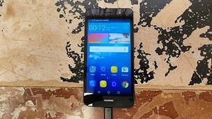 Huawei Y6 SCL-L01 FOR PARTS ONLYS NO RETURNS AT ALL - Picture 1 of 6