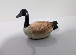 Hand Painted Canada Goose Figurine 4.5" Resin - Picture 1 of 3
