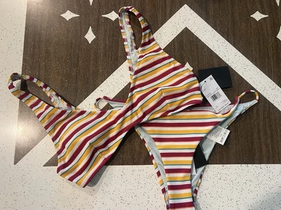 NUEVO Conjunto de Bikini Volcom Rayas Talla Pequeña Foto 1 de 2