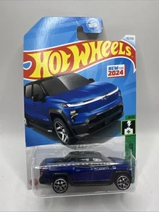 Hot Wheels Silverado EV RST - HW Green Speed Series - Picture 1 of 2