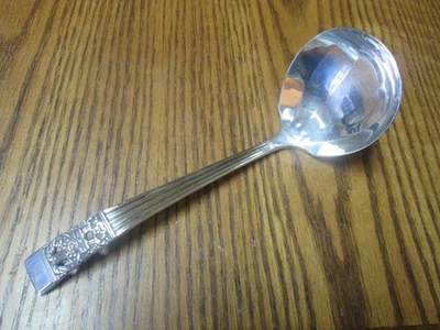 Vintage Oneida Community Coronation Gravy Ladle-6 3/4in.-EXC!-L@@K! - Image 1 of 3