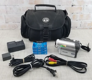 Panasonic PV-GS31 Mini DV Camcorder 1000x Digital Battery, Charger, Accessories - Picture 1 of 12