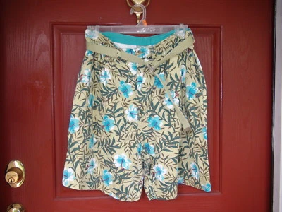 Pantalones Cortos Mujer Ciervo Blanco Talla 8 100% Algodón Verde Floral Plisado Frontal L 19 pulgadas Foto 1 de 4