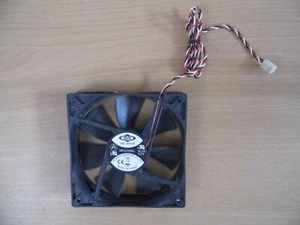 Ventilateur de refroidissement boîtier 3 broches moteur supérieur DF121225SL 120 mm x 25 mm - Photo 1/4