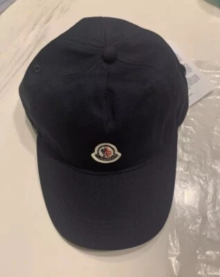 Nuevo Auténtico Azul Marino Moncler Sombrero Gorra Frontal Logo Hombres Mujeres Unisex Ajustable Foto 1 de 4