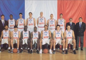 BASKET CP EQUIPE DE FRANCE  EUROBASKET 1999 EN FRANCE - Picture 1 of 1