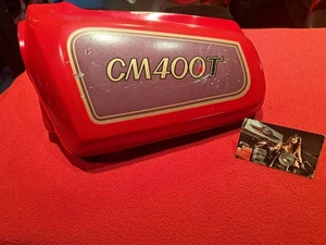 Vtg OEM Honda 1981 CM400 T  Battery Left Side Cover Red 83740-447A - Picture 1 of 14