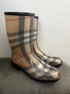 Burberry Boots Size 40 Haymarket Tall Rain Rubber Classic Nova Check Italy - Picture 1 of 8