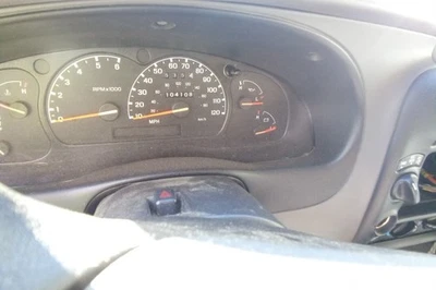 Mazda Pickup 2003 equipo original velocímetro calibre grupo 104 k millas Mazda Foto 1 de 4