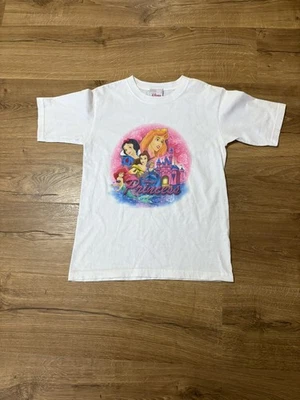 Camisa Princesa Vintage Y2K Disney Store Pequeña Cenicienta Ariel Bella Blancanieves Foto 1 de 4