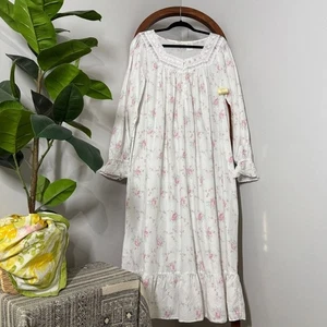 Vintage Delicates MEDIUM Nachthemd weiß Blumen Cottagecore bescheiden NEU - Bild 1 von 6