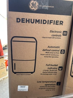 Осушитель GE 70 пинт ОТРЕМОНТИРОВАННЫЙ с электронными элементами управления автоматическое размораживание APEL70LW - Изображение 1 из 4