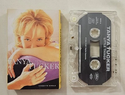 TANYA TUCKER - LITTLE THINGS - CASSETTE LIKE NEW OOP ⚔️B&B Foto 1 de 4