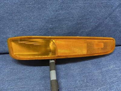 98 99 2000 01 02 03 04 2005 Buick Park Avenue 1997 luz de estacionamiento luz de esquina Foto 1 de 4