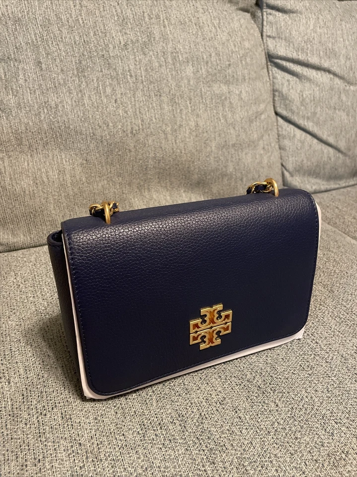 Tory Burch Britten Pebble Shoulder Bag - Brown