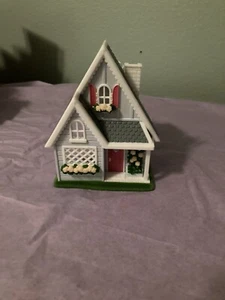 Bath & Body Works Wallflower Plug in Country Cottage - Picture 1 of 2