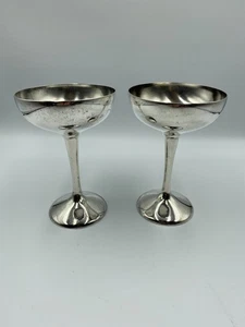Vintage International SIlver Co. Finest Quality Wine Goblets. Set of 2. - Picture 1 of 3