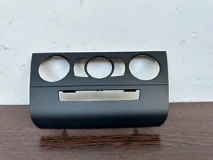 BMW 1 series - Analog Heater Climate Control Panel Surround Trim E81 E82 E87 E88 - Picture 1 of 6