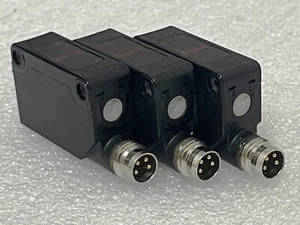 LOT OF 3 - Schneider XUM9APCNM8 Photoelectric Switch - Picture 1 of 7