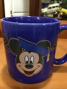 MICKY 2004 GRADUATION MUG. DISNEY CHARACTER MUG. Art Deco Print Mug. B154 - Picture 1 of 10