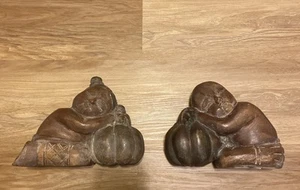 Vintage geschnitzte schlafende Mönch Figuren aus Holz 2er Set - asiatische Zen Dekor Skulptur - Bild 1 von 10
