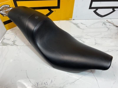 Asiento BadLander de cuero genuino firma FLH 97-07 Harley Touring OEM Foto 1 de 4