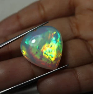 16.3 Cts 20.7x20.3 MM Real AAA Green Yellow Red Fire Ethiopian Opal Heart Cab - Picture 1 of 9