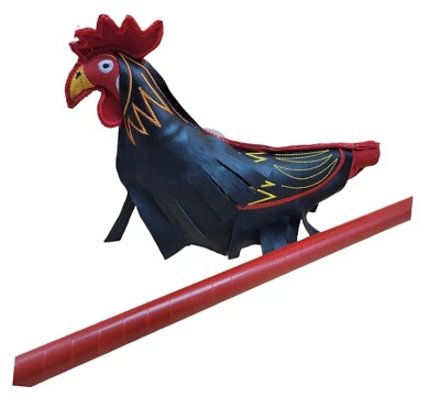 Rooster Dummy with Handle/Chata con Mango