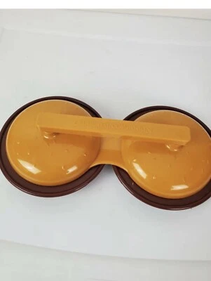 Máquina de hamburguesas de carbón Companion doble prensa usada en excelente estado Foto 1 de 4