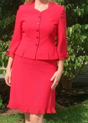 Plaza South Petite 8P Rojo 2 Piezas Falda Traje Chaqueta y Falda Elegante Ropa de Trabajo Foto 1 de 4