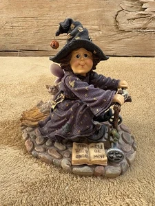 The Wee Folkstone Collection Hilda Scaredy Cat & Ezra Witch in Training Boyds - Picture 1 of 8