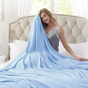 Cooling Bamboo Blanket 100% Rayon Absorbs Heat 79x91 inches Blue - Picture 1 of 5